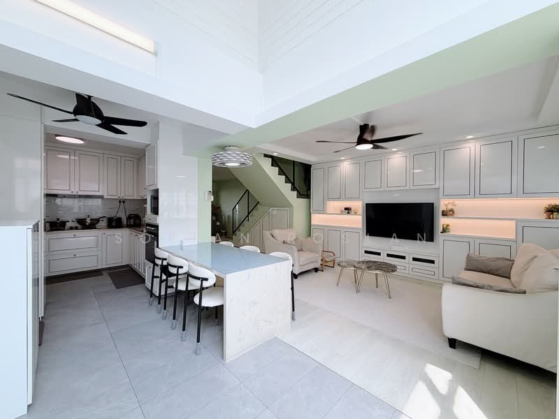 359 Yishun Ring Road, 359 Yishun Ring Road, 4 Bedrooms, 1,572 sqft, HDB Flat For Sale, by Sofian Roslan, 500135832 - Kitchen - PropertyGuru.com.sg
