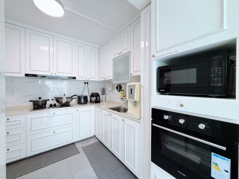 359 Yishun Ring Road, 359 Yishun Ring Road, 4 Bedrooms, 1,572 sqft, HDB Flat For Sale, by Sofian Roslan, 500135832 - Kitchen - PropertyGuru.com.sg