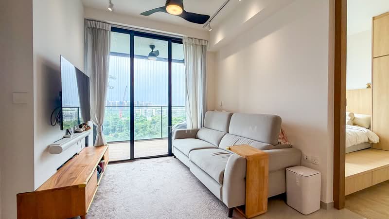 Whistler Grand, 107 West Coast Vale, 2 Bedrooms, 764 sqft, Condominium For Sale, by Keith Lim, 500135836 - Living Room - PropertyGuru.com.sg