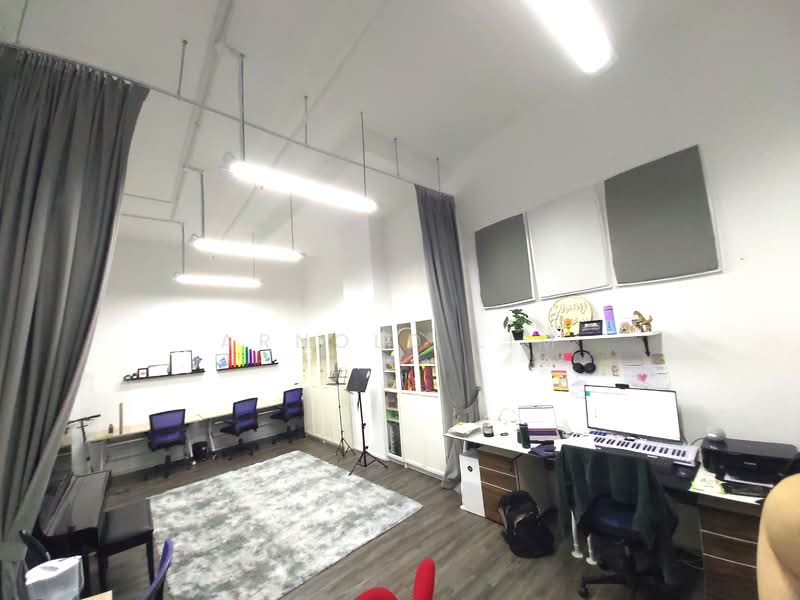 UB Point, 61 Ubi Avenue 1, 1,238 sqft, Light Industrial (B1) For Sale, by Arnold Lim, 500135839 - TENANT B - CommercialGuru.com.sg