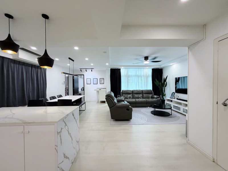 118 Edgefield Plains, 118 Edgefield Plains, 3 Bedrooms, 1,206 sqft, HDB Flat For Sale, by Sofian Roslan, 500135842 - Living Room - PropertyGuru.com.sg