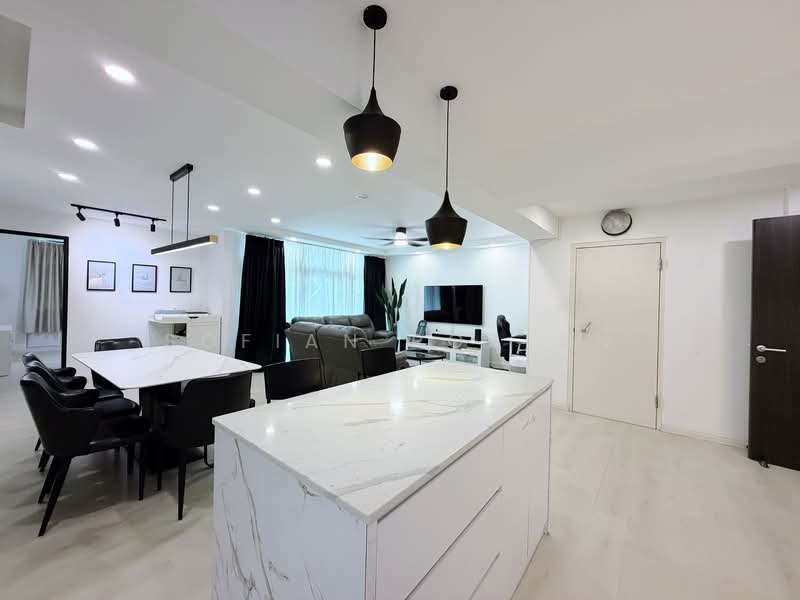 118 Edgefield Plains, 118 Edgefield Plains, 3 Bedrooms, 1,206 sqft, HDB Flat For Sale, by Sofian Roslan, 500135842 - Living Room - PropertyGuru.com.sg