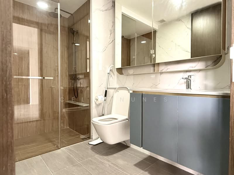 AMO Residence, 21 Ang Mo Kio Rise, 2 Bedrooms, 678 sqft, Condominium For Sale, by CeLia Nunes, 500135844 - Bathroom - PropertyGuru.com.sg