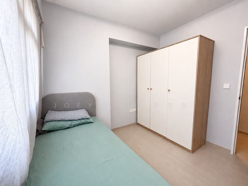621A Tampines Street 61, 621A Tampines Street 61, 2 Bedrooms, 742 sqft, HDB Flat For Sale, by Joey Loh 罗雪慧, 500135848 - Bedroom - PropertyGuru.com.sg