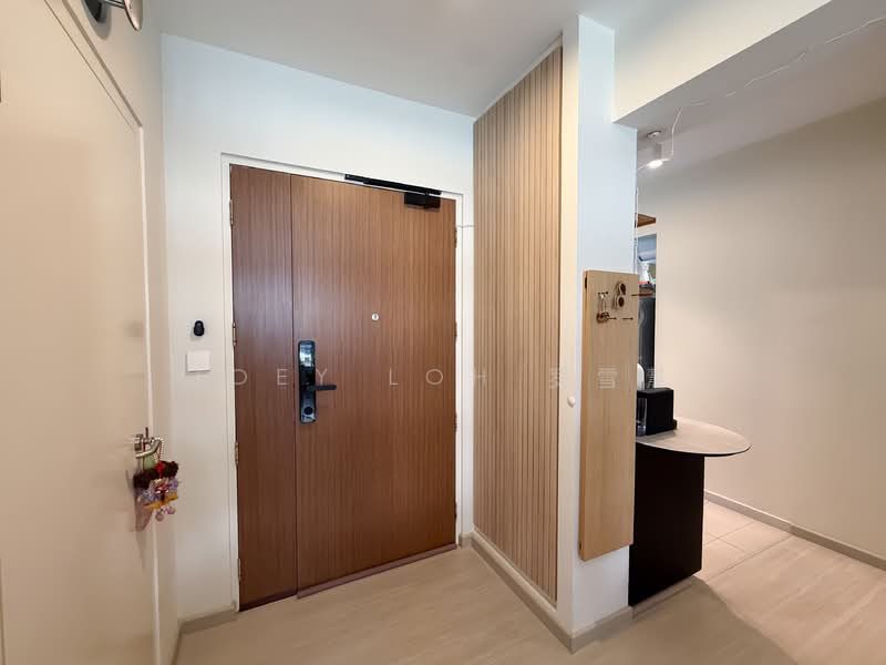 621A Tampines Street 61, 621A Tampines Street 61, 2 Bedrooms, 742 sqft, HDB Flat For Sale, by Joey Loh 罗雪慧, 500135848 - Entrance - PropertyGuru.com.sg