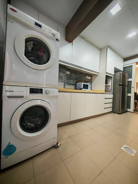 Banyan Condo, 1 Chwee Chian Road, 3 Bedrooms, 1,485 sqft, Condominium For Rent, by Paul Fam, 500135851 - Kitchen - PropertyGuru.com.sg