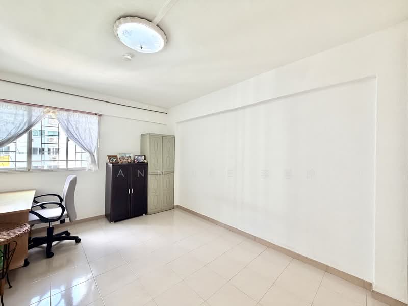 675 Hougang Avenue 8, 675 Hougang Avenue 8, 3 Bedrooms, 1,119 sqft, HDB Flat For Sale, by Veann Lee 李慧瑜, 500135868 - Interior - PropertyGuru.com.sg