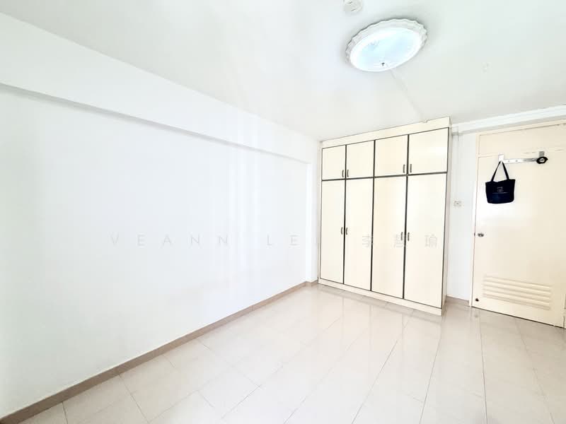 675 Hougang Avenue 8, 675 Hougang Avenue 8, 3 Bedrooms, 1,119 sqft, HDB Flat For Sale, by Veann Lee 李慧瑜, 500135868 - Interior - PropertyGuru.com.sg