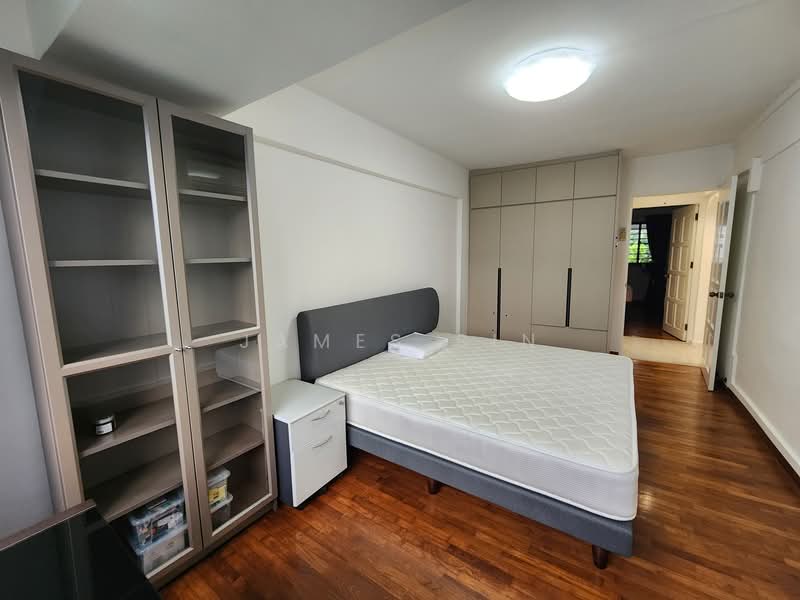 411 Commonwealth Avenue West, 411 Commonwealth Avenue West, 3 Bedrooms, 1,055 sqft, HDB Flat For Sale, by James Sin, 500135871 - Bedroom - PropertyGuru.com.sg