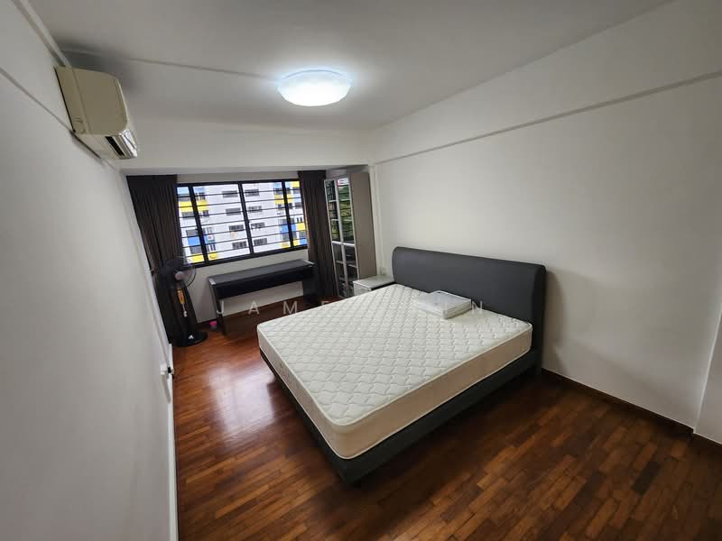 411 Commonwealth Avenue West, 411 Commonwealth Avenue West, 3 Bedrooms, 1,055 sqft, HDB Flat For Sale, by James Sin, 500135871 - Bedroom - PropertyGuru.com.sg