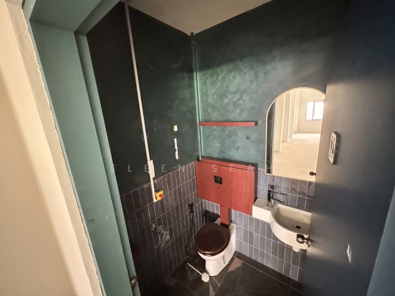 Tanjong Pagar Road, , 1,600 sqft, Shop / Shophouse For Rent, by Eleen Seah, 500135882 - Bathroom - CommercialGuru.com.sg