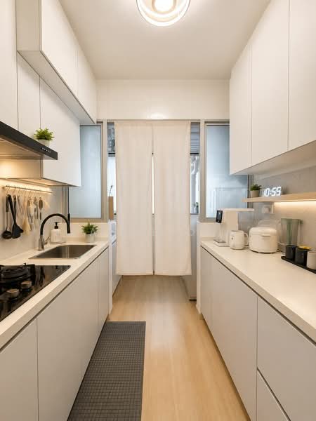 414A Fernvale Link, 414A Fernvale Link, 2 Bedrooms, 732 sqft, HDB Flat For Sale, by Jacob Ong, 500135885 - Kitchen - PropertyGuru.com.sg