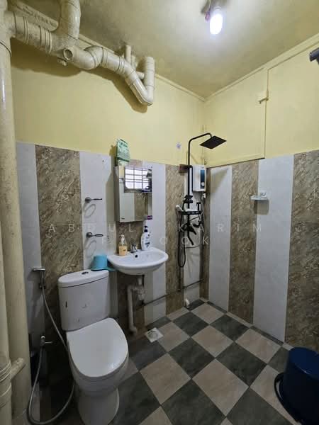 658 Hougang Avenue 8, , 2 Bedrooms, 786 sqft, HDB Flat For Sale, by Abdul Karim Farook, 500135886 - PropertyGuru.com.sg