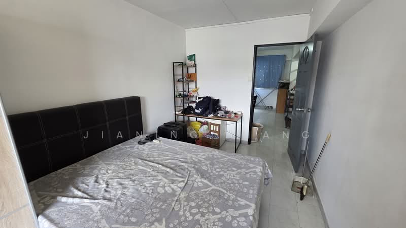 946 Jurong West Street 91, 946 Jurong West Street 91, 3 Bedrooms, 1,108 sqft, HDB Flat For Rent, by Jianing Zhang, 500135891 - Bedroom - PropertyGuru.com.sg