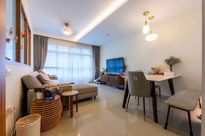 471A Upper Serangoon Crescent, 471A Upper Serangoon Crescent, 3 Bedrooms, 990 sqft, HDB Flat For Sale, by Nobie Tan, 500135899 - Living Room - PropertyGuru.com.sg