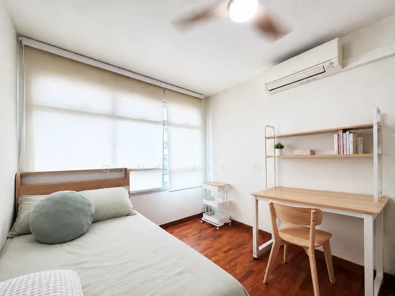 277C Compassvale Link, 277C Compassvale Link, 3 Bedrooms, 969 sqft, HDB Flat For Sale, by Qing Jie Ng, 500135900 - Bedroom - PropertyGuru.com.sg