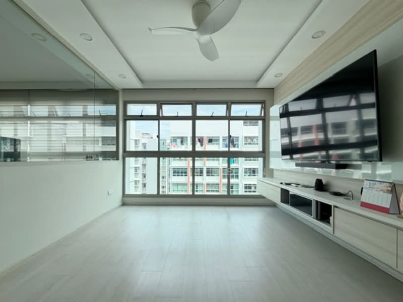 277C Compassvale Link, 277C Compassvale Link, 3 Bedrooms, 969 sqft, HDB Flat For Sale, by Qing Jie Ng, 500135900 - Living Room - PropertyGuru.com.sg