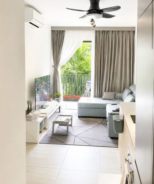 Grandeur Park Residences, 1 Bedok South Avenue 3, 1 Bedroom, 452 sqft, Condominium For Rent, by Benjamin Goh L H, 500135905 - Living Room - PropertyGuru.com.sg