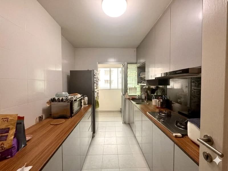 329B Anchorvale Street, 329B Anchorvale Street, 3 Bedrooms, 93 sqft, HDB Flat For Sale, by Kristine Tan, 500135909 - Kitchen - PropertyGuru.com.sg