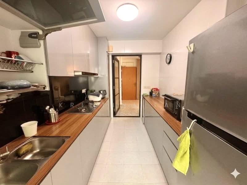 329B Anchorvale Street, 329B Anchorvale Street, 3 Bedrooms, 93 sqft, HDB Flat For Sale, by Kristine Tan, 500135909 - Kitchen - PropertyGuru.com.sg