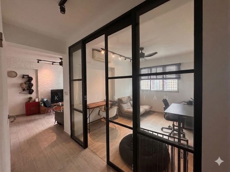 329B Anchorvale Street, 329B Anchorvale Street, 3 Bedrooms, 1,001 sqft, HDB Flat For Sale, by Kristine Tan, 500135909 - Study - PropertyGuru.com.sg