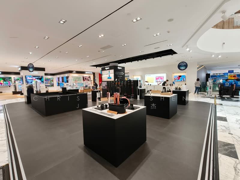 RETAIL / F&B / ENRICHMENT / MEDICAL @ ORCHARD, , 2,000 sqft, Mall Shop For Rent, by Chris Chee Sheng Jie 徐胜杰, 500135917 - Interior - CommercialGuru.com.sg