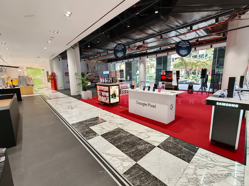 RETAIL / F&B / ENRICHMENT / MEDICAL @ ORCHARD, , 2,000 sqft, Mall Shop For Rent, by Chris Chee Sheng Jie 徐胜杰, 500135917 - Interior - CommercialGuru.com.sg