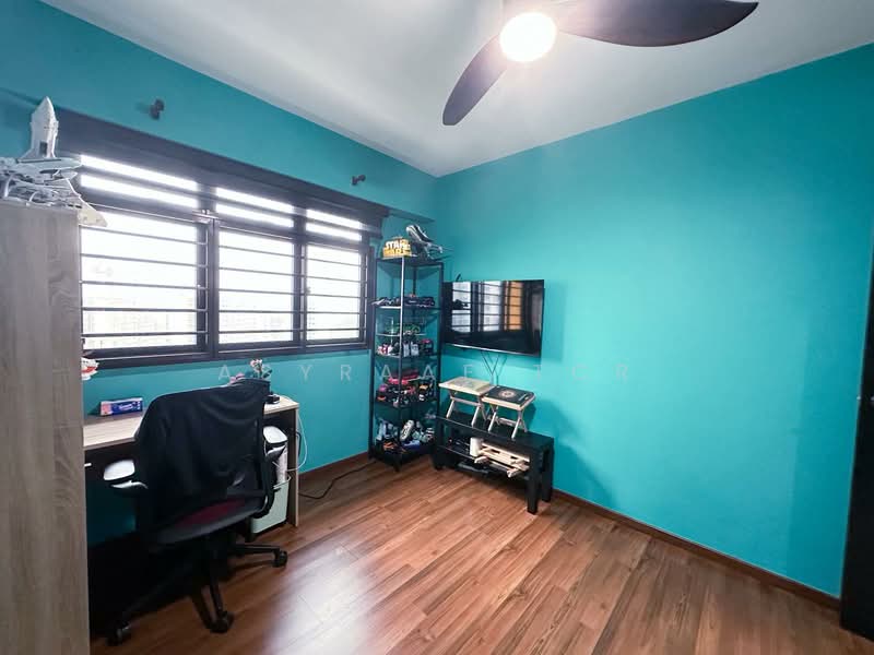 635B Senja Road, 635B Senja Road, 3 Bedrooms, 1,206 sqft, HDB Flat For Sale, by Asyraaf TCR, 500135918 - Study - PropertyGuru.com.sg