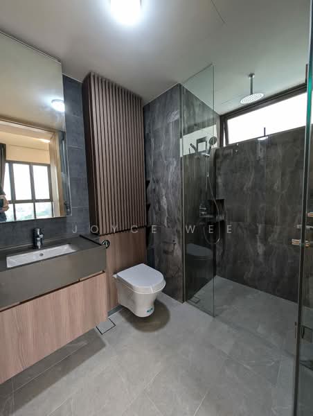 Midwood, 8 Hillview Rise, 3 Bedrooms, 990 sqft, Condominium For Sale, by Joyce Wee, 500135927 - Bathroom - PropertyGuru.com.sg