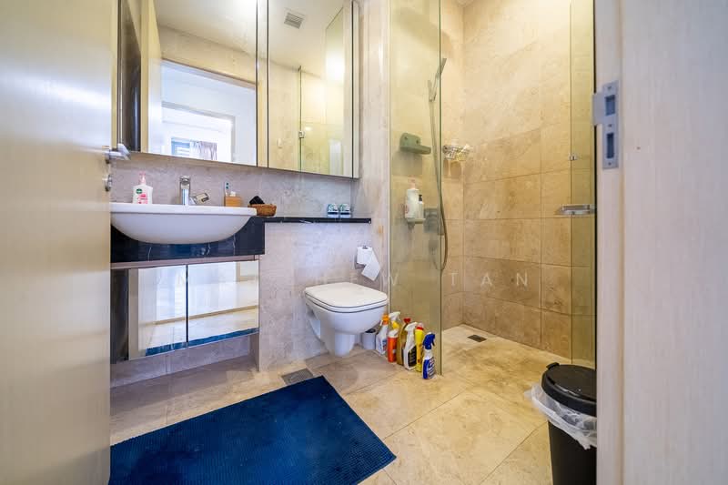 The Boutiq @ Killiney, 145 Killiney Road, 2 Bedrooms, 872 sqft, Condominium For Rent, by Matthew Tan, 500135932 - Bathroom - PropertyGuru.com.sg