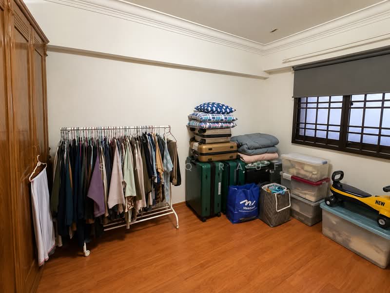 437 Woodlands Street 41, 437 Woodlands Street 41, 3 Bedrooms, 904 sqft, HDB Flat For Sale, by Syafiq Rauf, 500135948 - Bedroom - PropertyGuru.com.sg