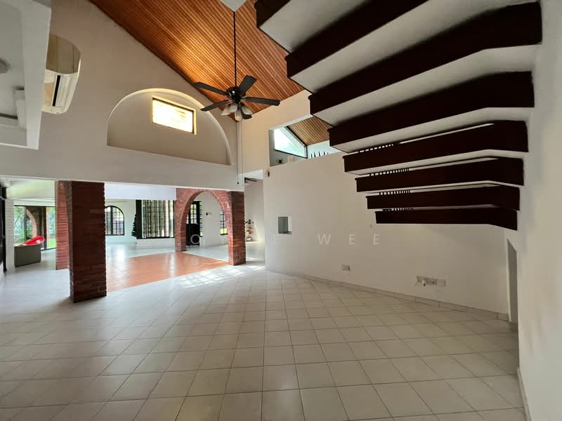 Chestnut Crescent, , 5 Bedrooms, 4,000 sqft, Bungalow House For Rent, by Joyce Wee, 500135953 - Living Room - PropertyGuru.com.sg