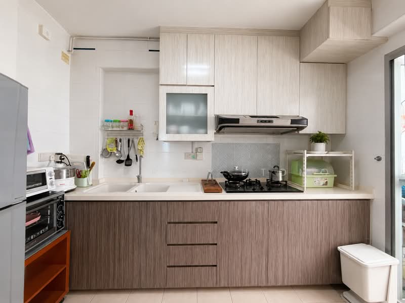 423 Clementi Avenue 1, 423 Clementi Avenue 1, 3 Bedrooms, 1,066 sqft, HDB Flat For Sale, by Budi Rayy Utomo, 500135979 - Kitchen - PropertyGuru.com.sg
