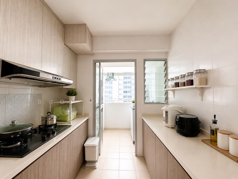 423 Clementi Avenue 1, 423 Clementi Avenue 1, 3 Bedrooms, 1,066 sqft, HDB Flat For Sale, by Budi Rayy Utomo, 500135979 - Kitchen - PropertyGuru.com.sg