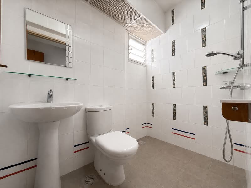 423 Clementi Avenue 1, 423 Clementi Avenue 1, 3 Bedrooms, 1,066 sqft, HDB Flat For Sale, by Budi Rayy Utomo, 500135979 - Master Bathroom - PropertyGuru.com.sg