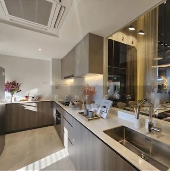 Serangoon Garden Estate, Cooling Close, 5 Bedrooms, 4,000 sqft, Corner Terrace For Rent, by Serene Ong, 500135984 - Kitchen - PropertyGuru.com.sg