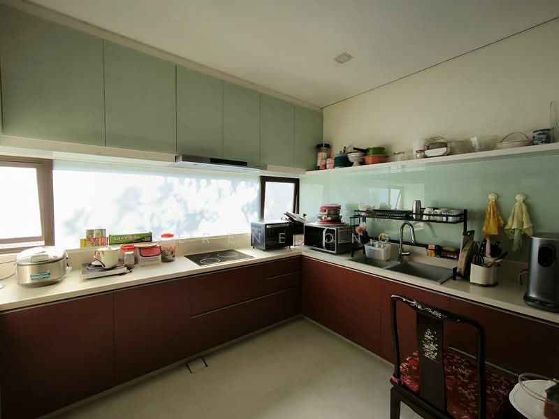 Serangoon Garden Estate, Cooling Close, 5 Bedrooms, 4,000 sqft, Corner Terrace For Rent, by Serene Ong, 500135984 - Kitchen - PropertyGuru.com.sg
