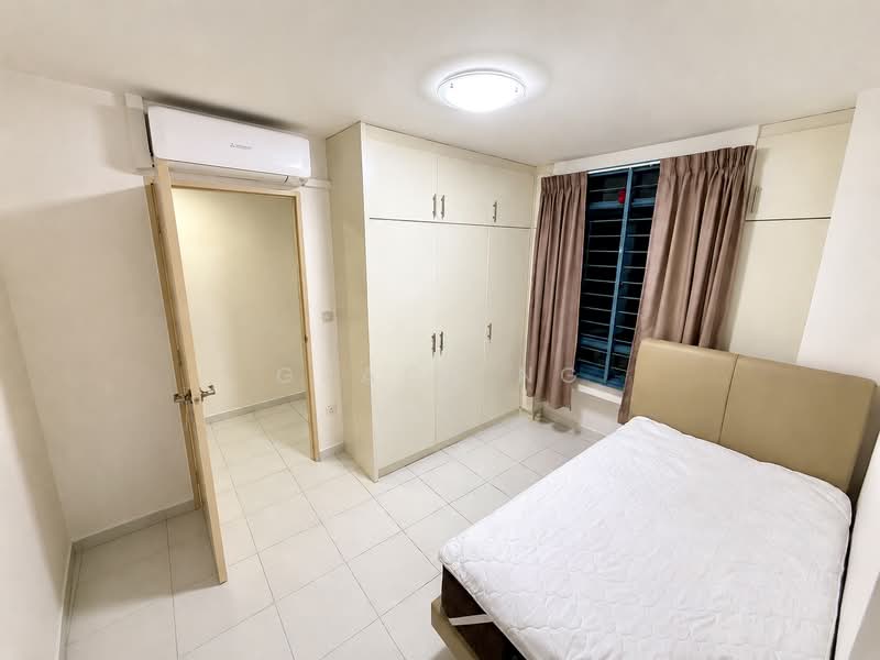 182 Edgefield Plains, 182 Edgefield Plains, 3 Bedrooms, 1,378 sqft, HDB Flat For Sale, by Grace Ng, 500135986 - Bedroom - PropertyGuru.com.sg