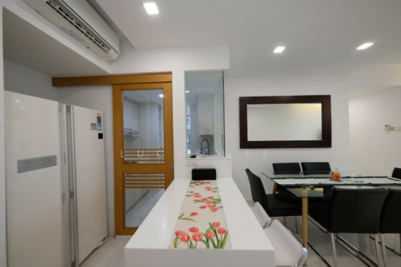 The Quartz, , 3 Bedrooms, 1,195 sqft, Condominium For Sale, by Lucas Lee, 500136000 - PropertyGuru.com.sg