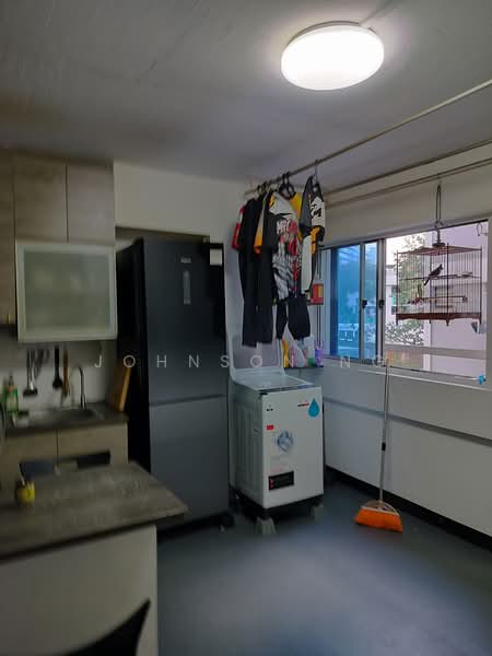 151 Serangoon North Avenue 2, 151 Serangoon North Avenue 2, 3 Bedrooms, 924 sqft, HDB Flat For Sale, by Johnson Ng, 500136003 - Kitchen - PropertyGuru.com.sg