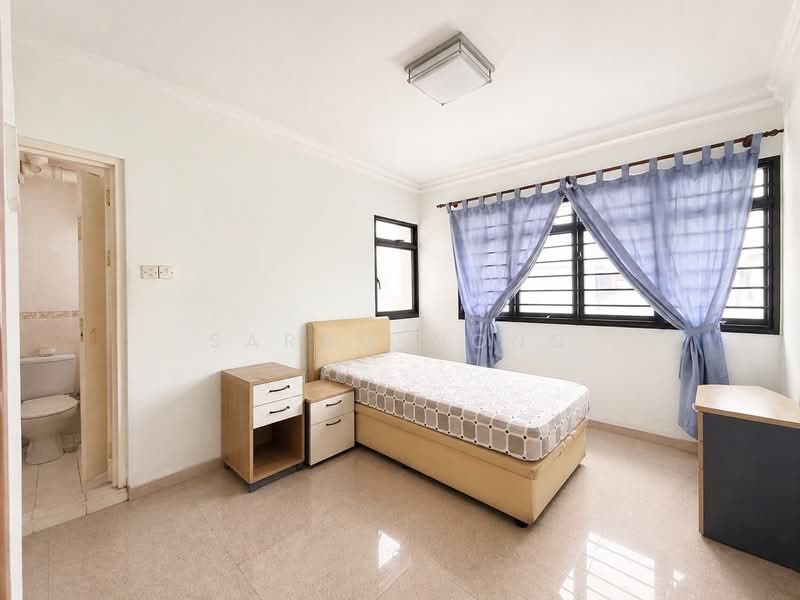 118C Jalan Membina, 118C Jalan Membina, 3 Bedrooms, 915 sqft, HDB Flat For Sale, by Sarah Wong, 500136018 - Master Bedroom - PropertyGuru.com.sg