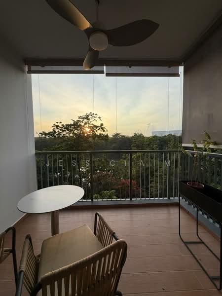 Kingsford Waterbay, 80 Upper Serangoon View, Room Rental, 100 sqft, Condominium For Rent, by Jess Chaim, 500136019 - Balcony - PropertyGuru.com.sg
