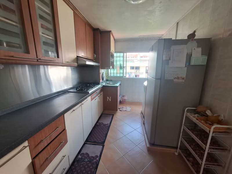 338 Ubi Avenue 1, 338 Ubi Avenue 1, 3 Bedrooms, 1,130 sqft, HDB Flat For Sale, by Jana ., 500136025 - Kitchen - PropertyGuru.com.sg