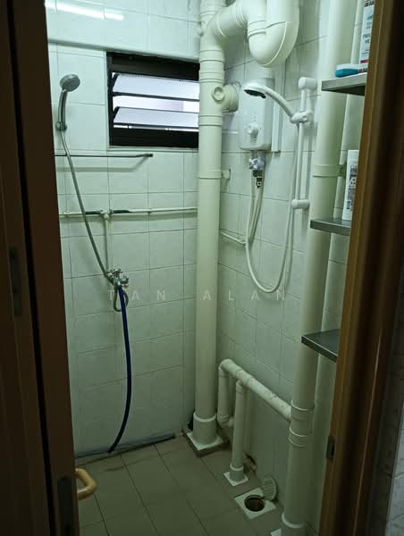 47 Bendemeer Road, 47 Bendemeer Road, Room Rental, 130 sqft, HDB Flat For Rent, by Tan Alan, 500136033 - Bathroom - PropertyGuru.com.sg