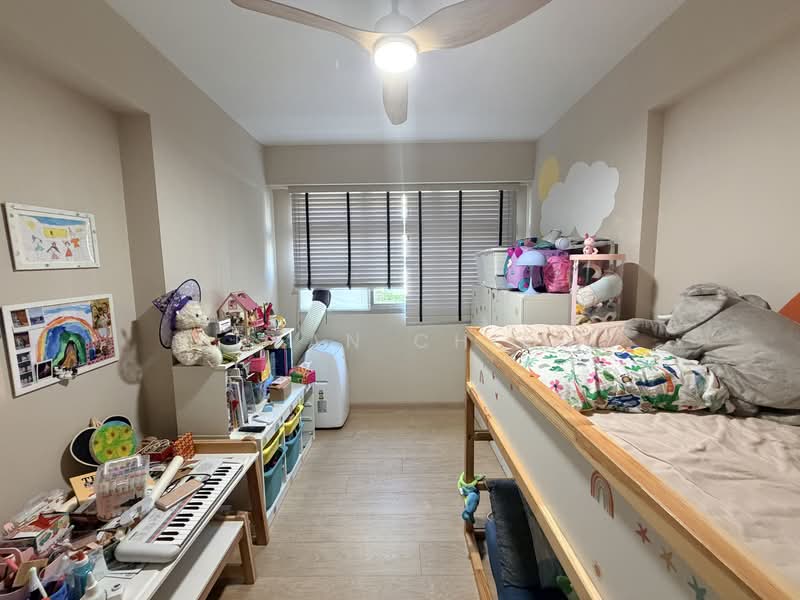 442A Bukit Batok West Avenue 8, 442A Bukit Batok West Avenue 8, 3 Bedrooms, 1,206 sqft, HDB Flat For Sale, by Bryan Chiew, 500136035 - Bedroom - PropertyGuru.com.sg