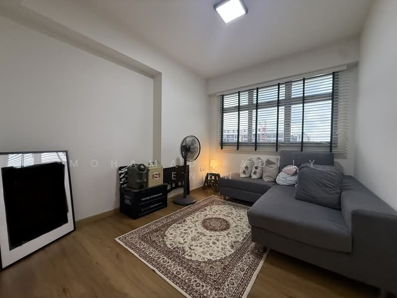 614A Tampines North Drive 1, 614A Tampines North Drive 1, 3 Bedrooms, 1,001 sqft, HDB Flat For Sale, by Mohamad Fadily Senen, 500136058 - Living Room - PropertyGuru.com.sg