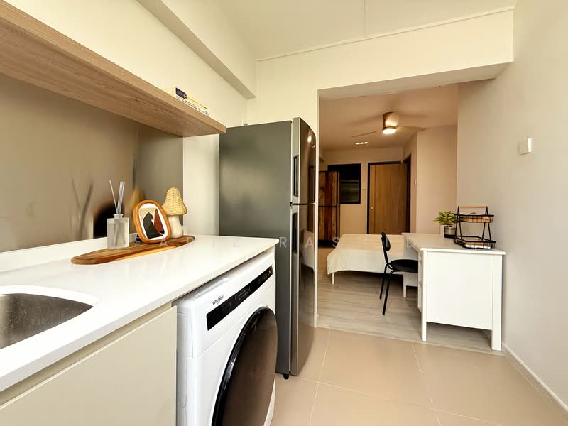 386 Tampines Street 32, 386 Tampines Street 32, Room Rental, 190 sqft, HDB Flat For Rent, by Fariz Rashid, 500136060 - Kitchen - PropertyGuru.com.sg