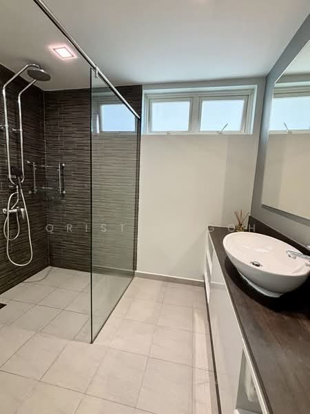 Costa Del Sol, 76 Bayshore Road, 4 Bedrooms, 1,475 sqft, Condominium For Sale, by Qristine Goh, 500136080 - Bathroom - PropertyGuru.com.sg