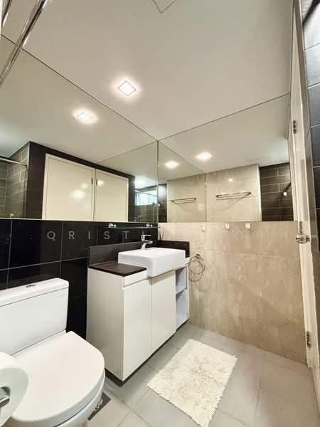 Costa Del Sol, 76 Bayshore Road, 4 Bedrooms, 1,475 sqft, Condominium For Sale, by Qristine Goh, 500136080 - Bathroom - PropertyGuru.com.sg