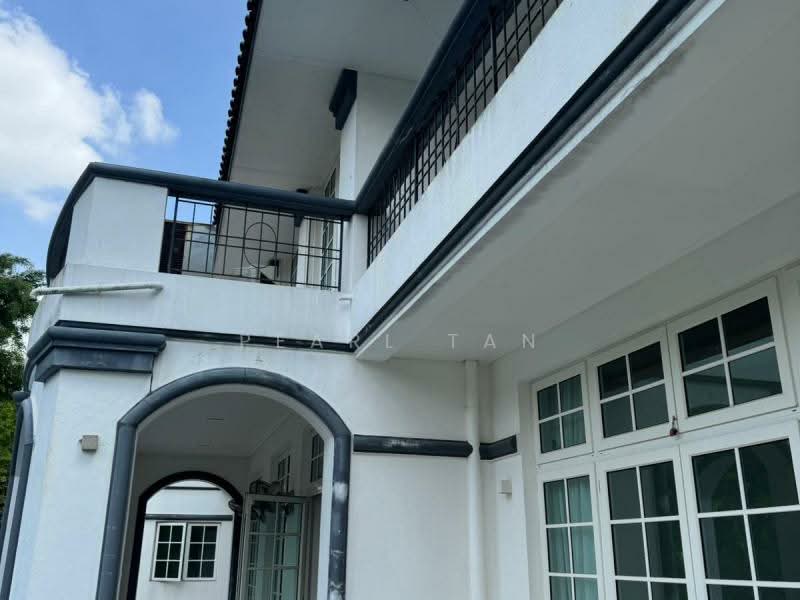 ❤️❤️NEW LIST! GCB D10 PRIME LOCALE, ELEVATED REGULAR PLOT, WIDE FRONTAGE ☎️PEARL9189❤️0081 顶级优质洋房, Leedon park , Bin Tong Park , Belmont, Cornwall Gardens, 5 Bedrooms, 7,000 sqft, Good Class Bungalow For Sale, by Pearl Tan, 500136089 - Exterior - PropertyGuru.com.sg
